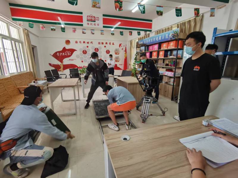中山区广告片拍摄公司：极简主义践行者，少即是多的视觉哲学